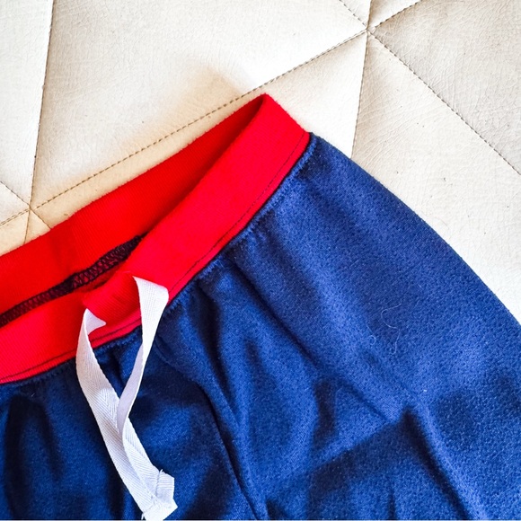 Carters • 3 Piece PJ Set - Picture 2 of 6